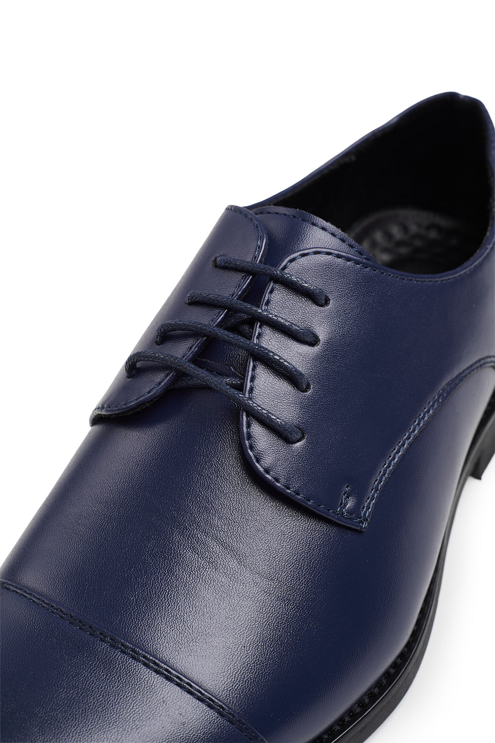 Dress Shoes in PU Leather with Pointed Toe Lace - up
