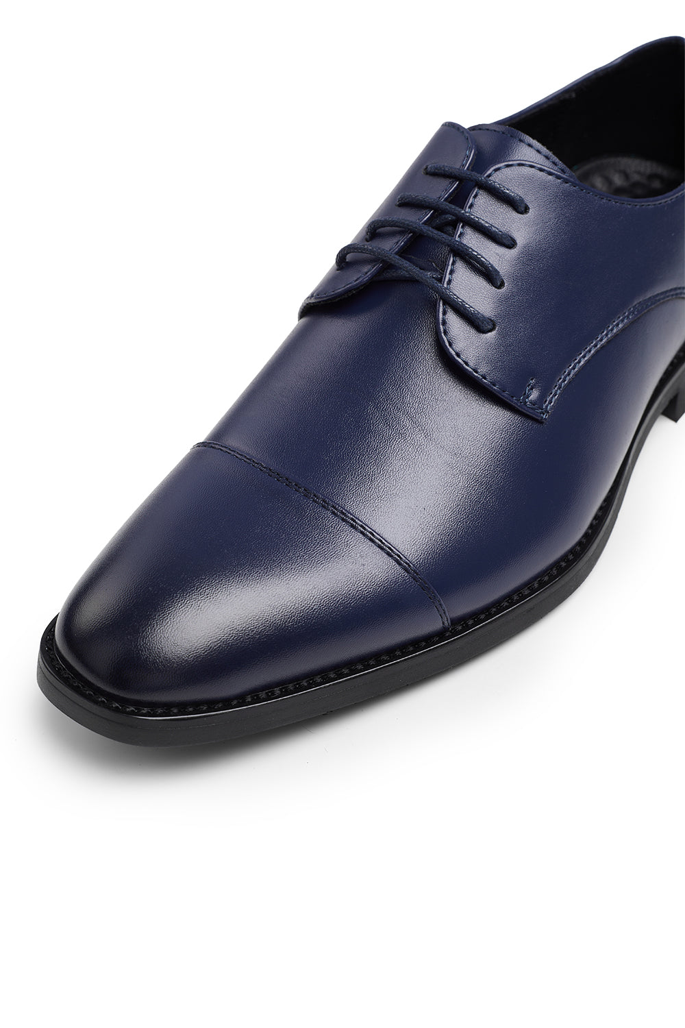 Dress Shoes in PU Leather with Pointed Toe Lace - up