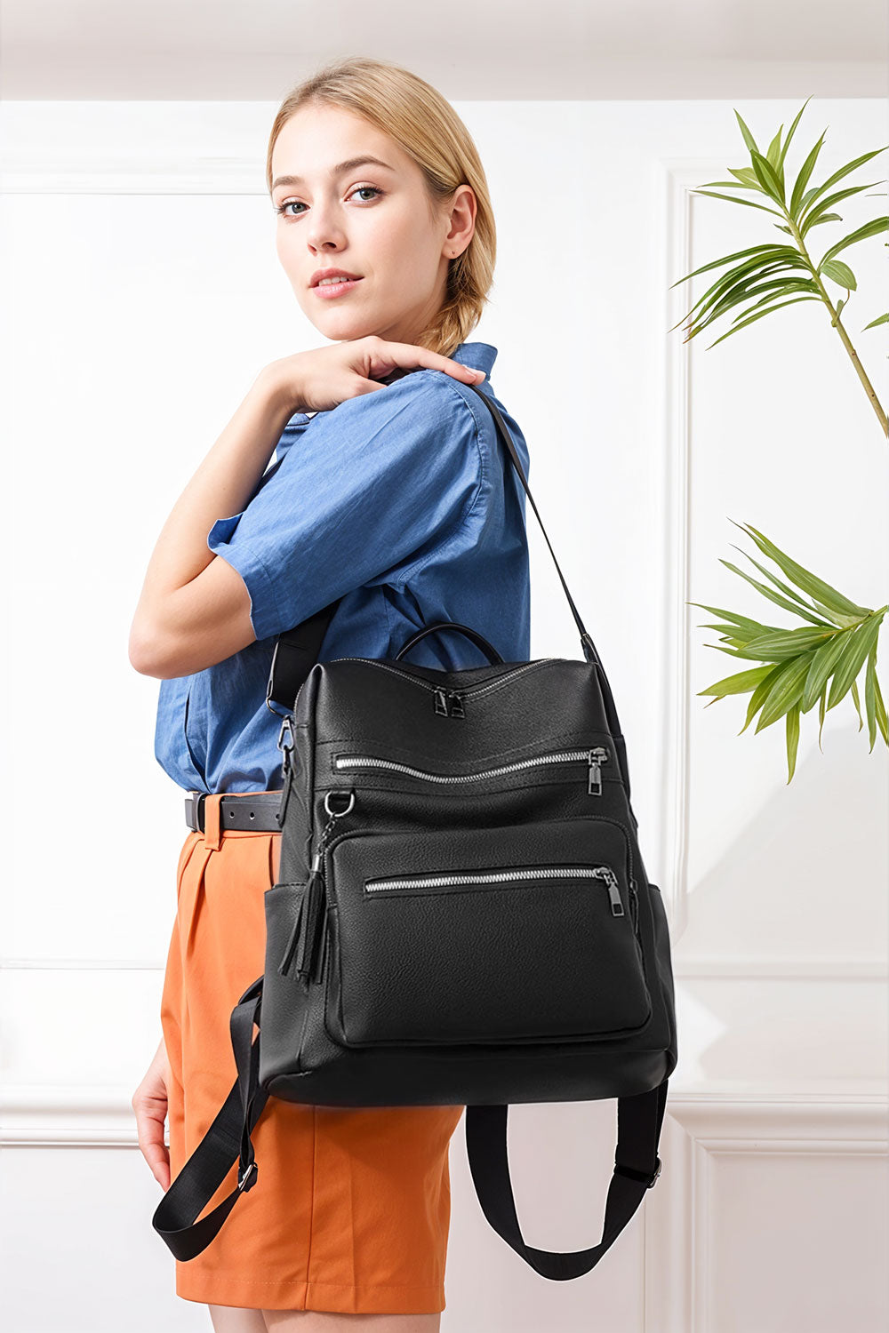 Black Large-capacity Backpacks Made of PU Leather