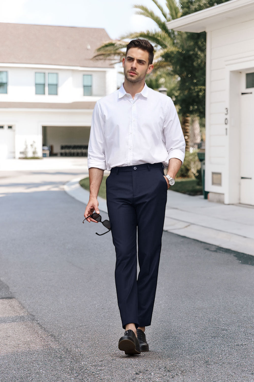 Casual Trousers in Loose Style with Hanging Sense