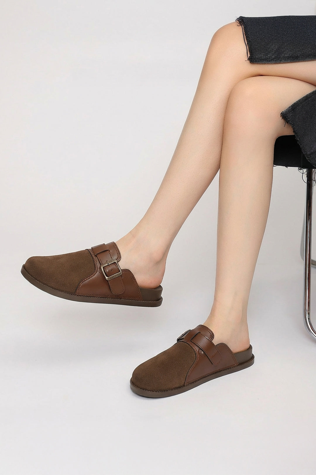 Flat Footbed Closed-Toe Sandals Mules